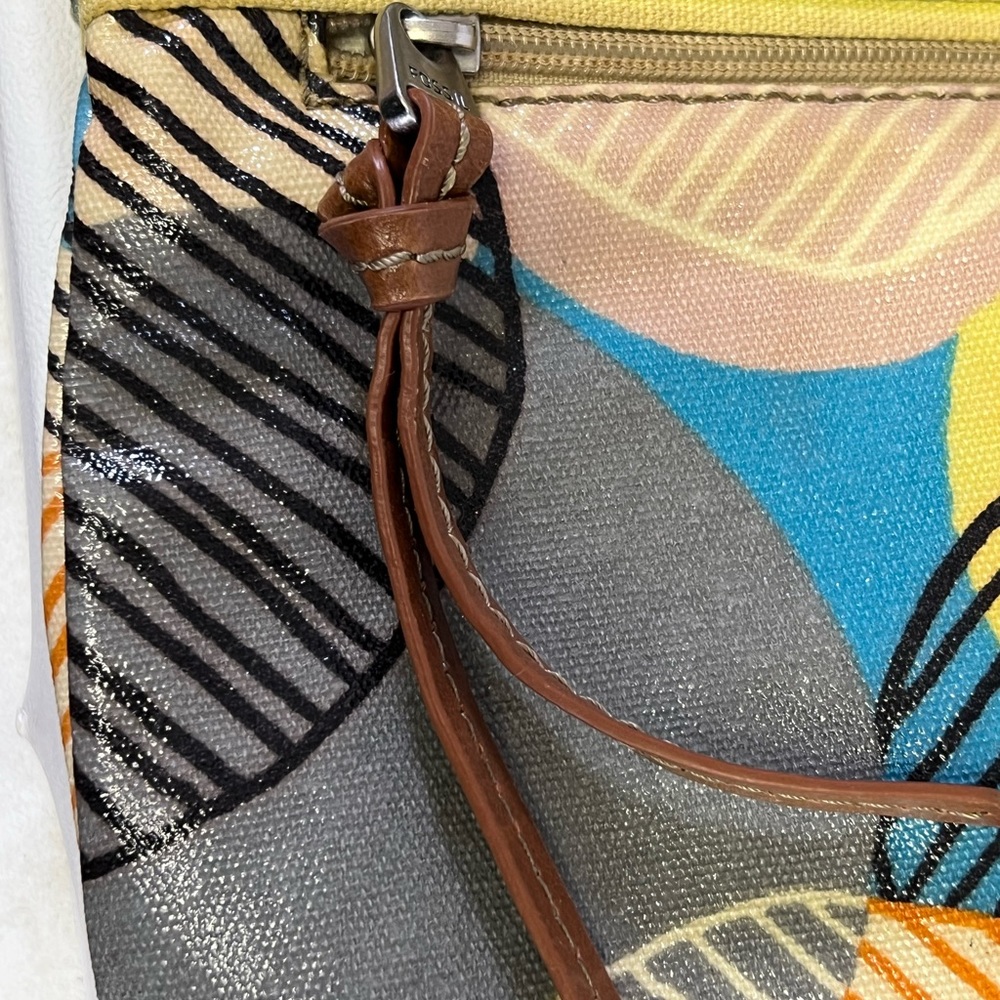 Fossil Key Per Coated Canvas Crossbody Purse Bag - image 6